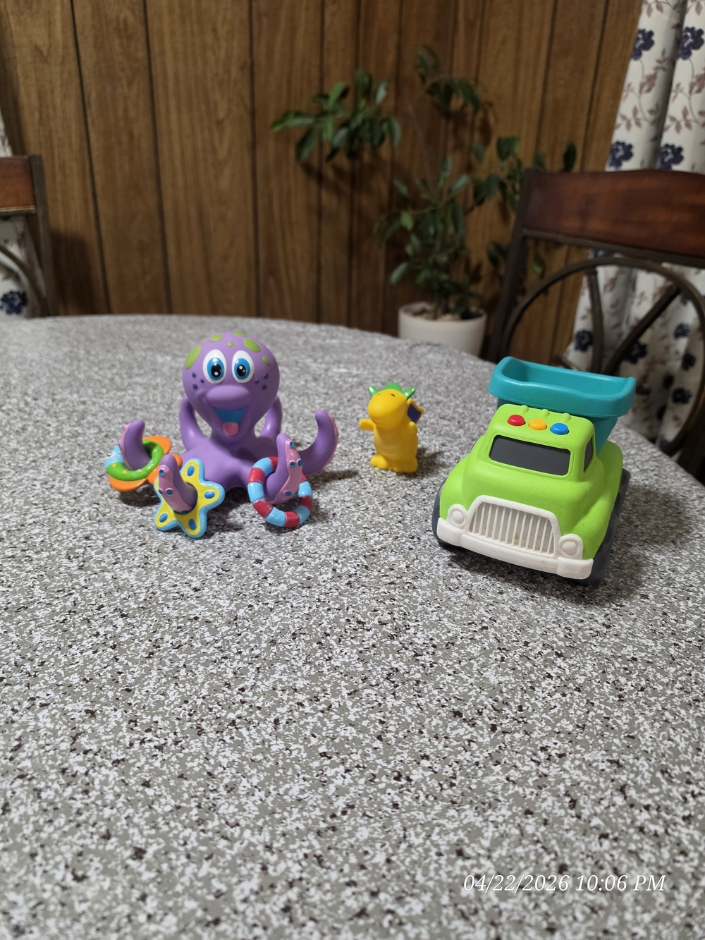 Nuby Octopus-Plantastic Truck